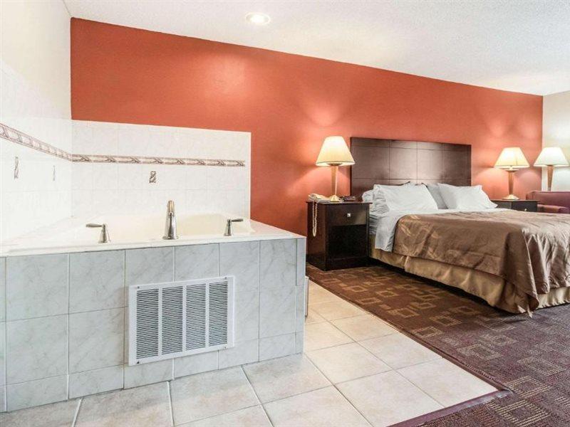 Holiday Inn Express Cincinnati-Lawrenceburg Εξωτερικό φωτογραφία