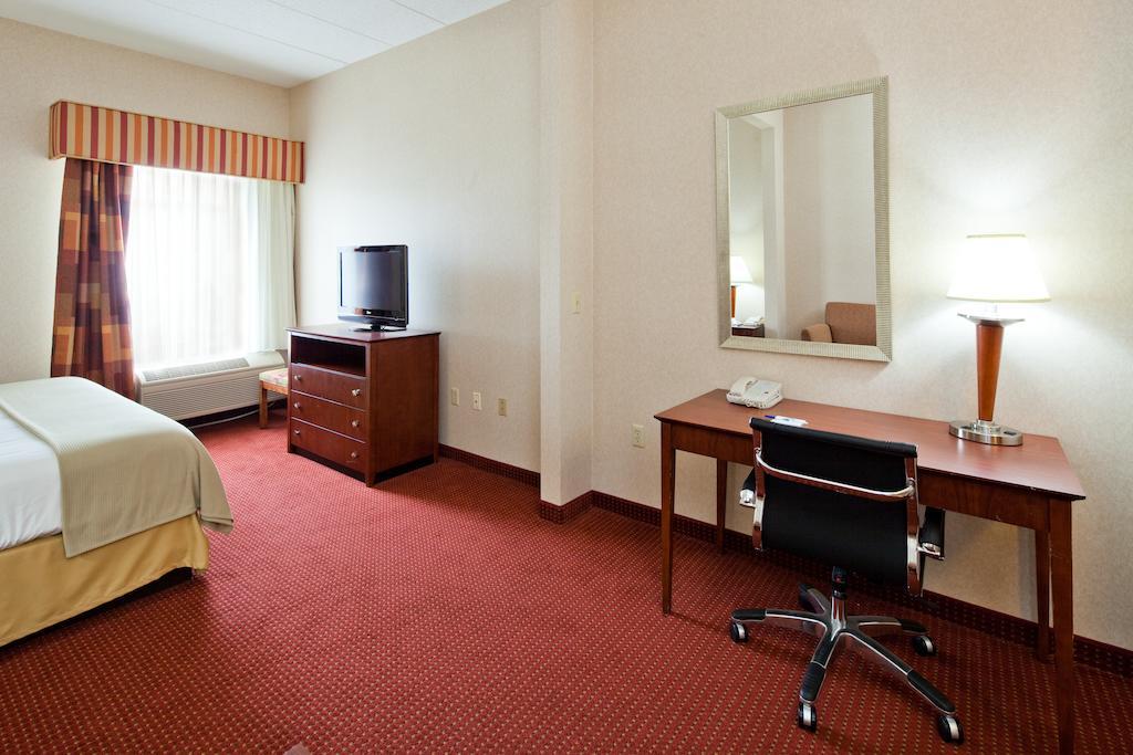 Holiday Inn Express Cincinnati-Lawrenceburg Εξωτερικό φωτογραφία